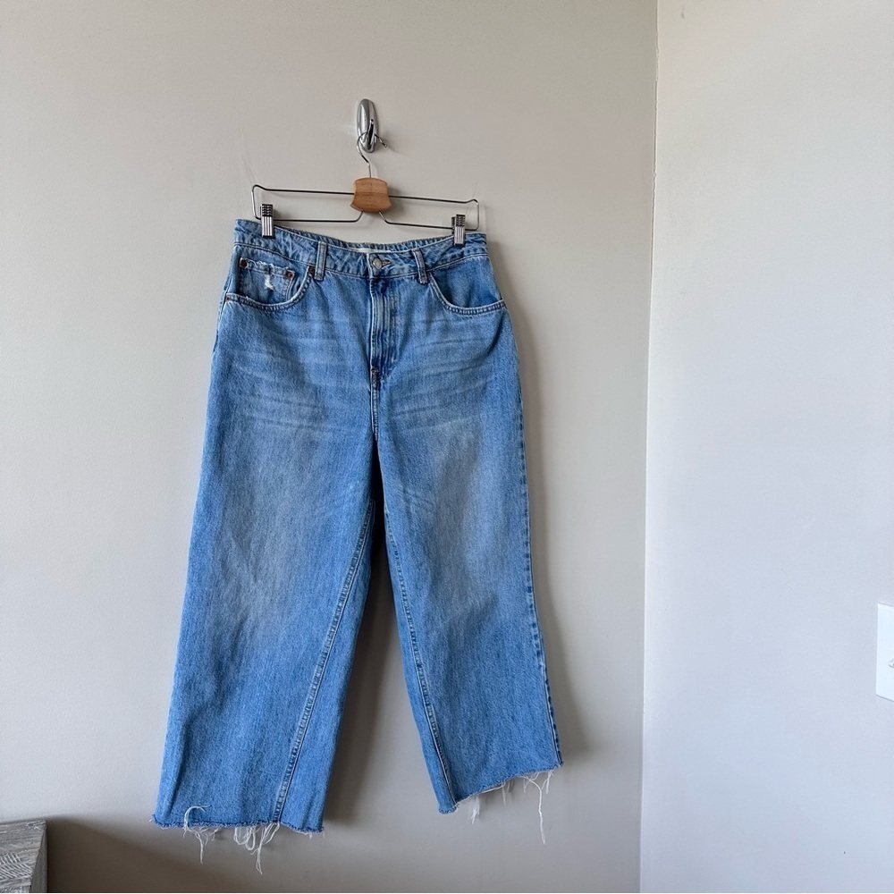 Topshop-Moto High Rise Medium Wash Wide Leg Raw Hem Jeans - Picture 4 of 12